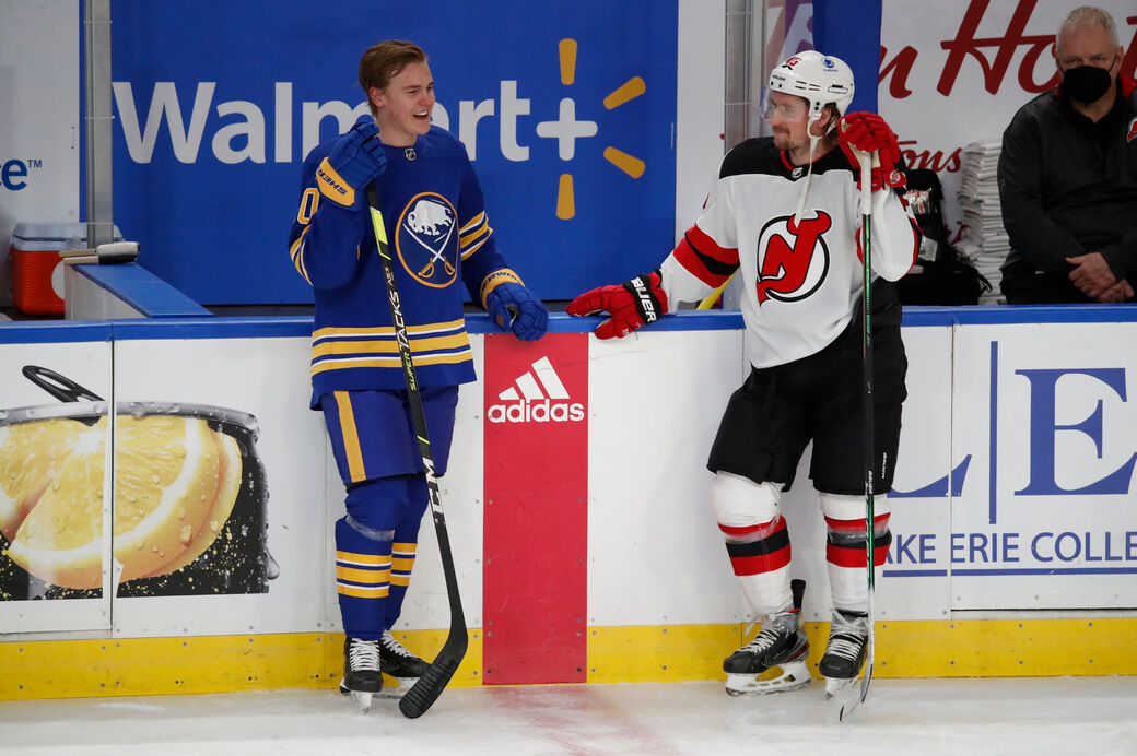 Sabres fall to Devils 6-3